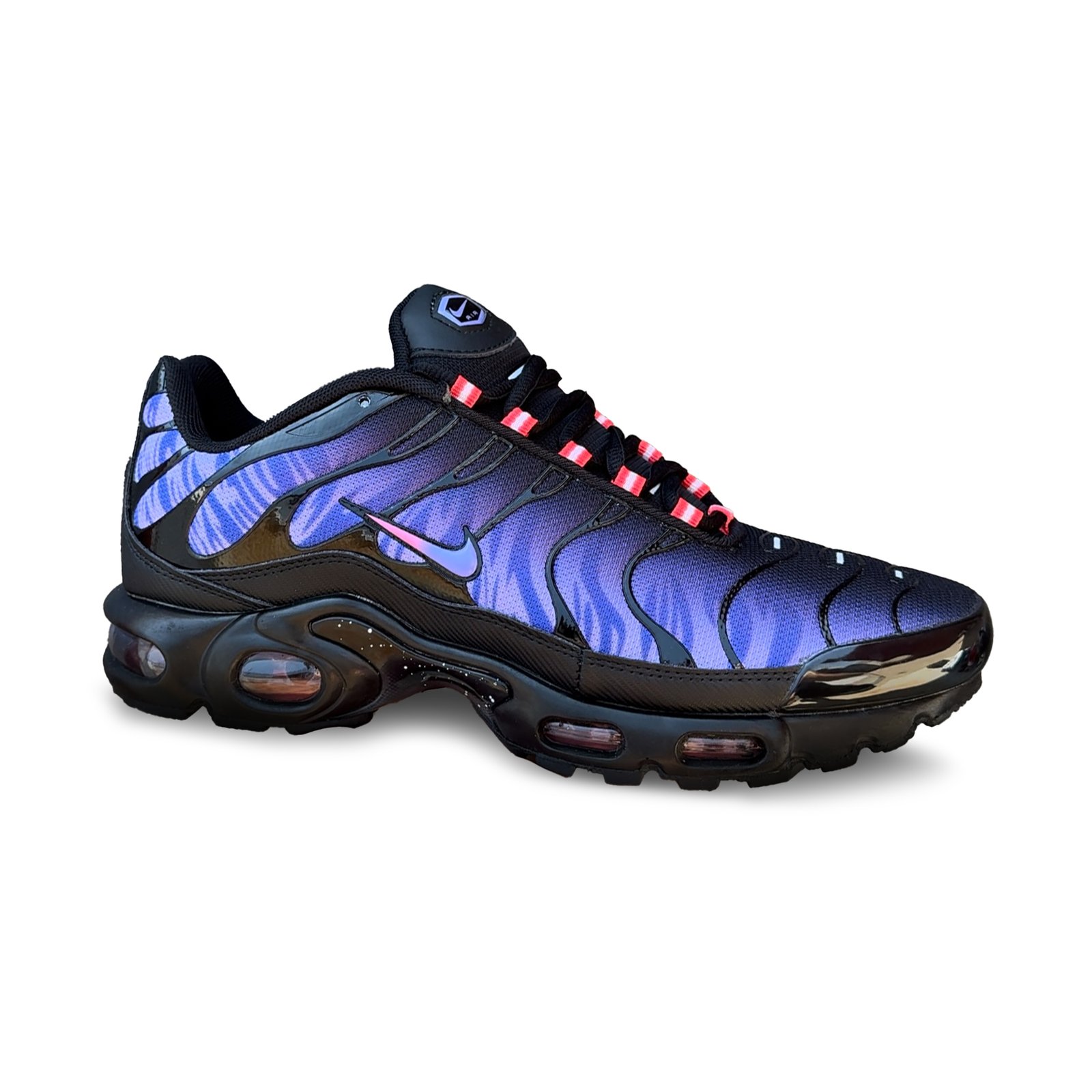 Nike Air Max Plus TN Demon Voltage